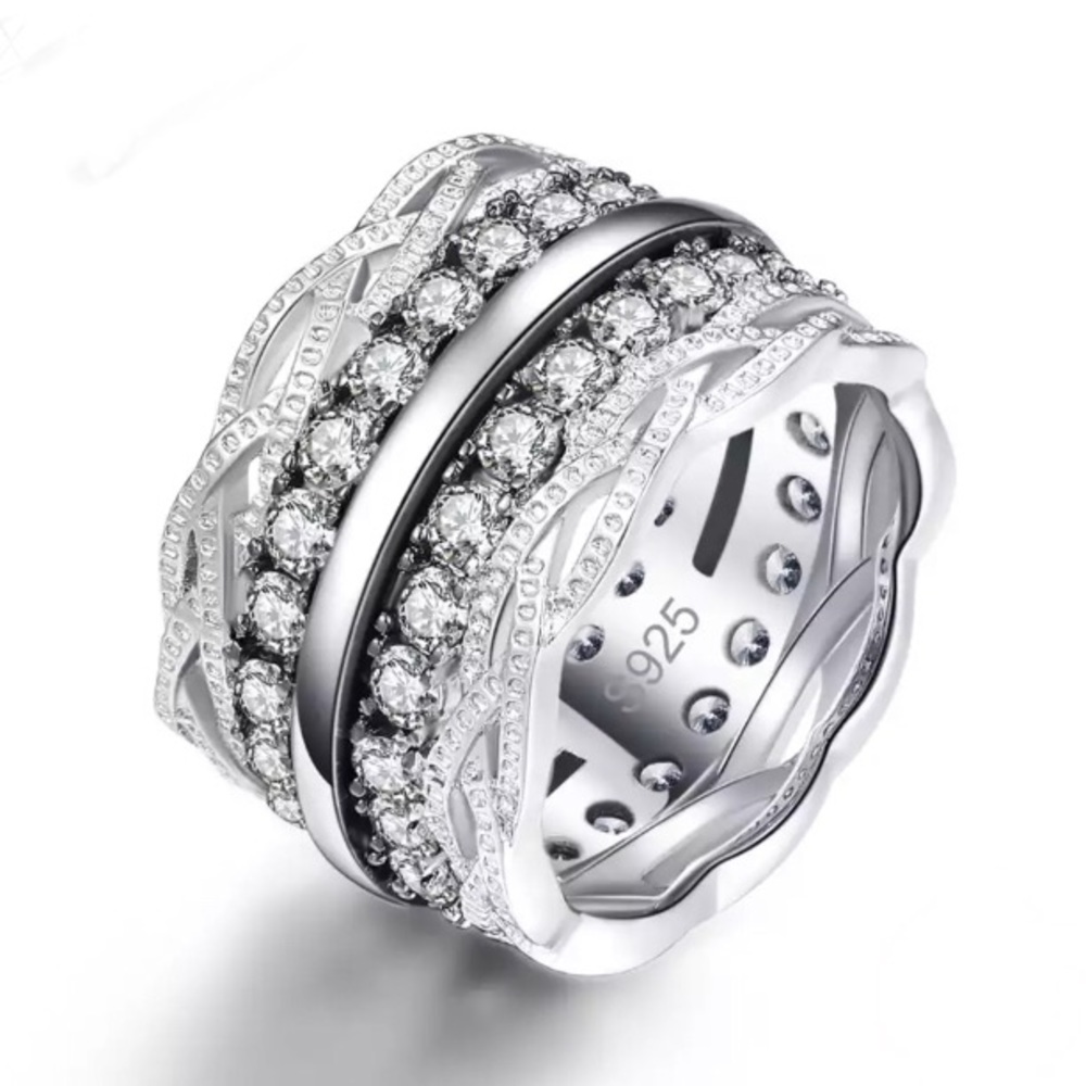🆕925 Untreated White Topaz 1.92TCW Band Size 7